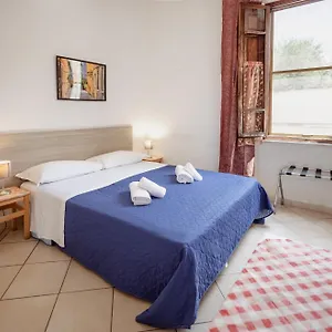 https://villa-maria-bb-apartments.it-tuscanyhotel.com