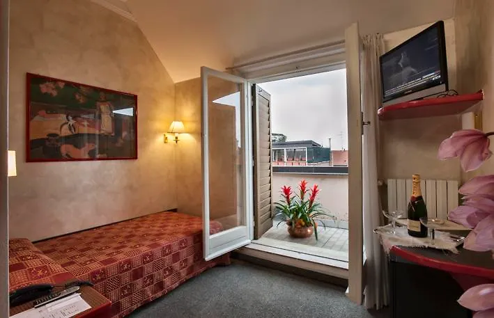 Hotel Gamma Milan 3*,